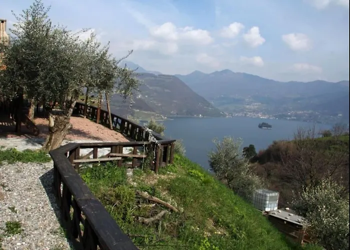 Balcone Sul Casa vacanze Tavernola Bergamasca